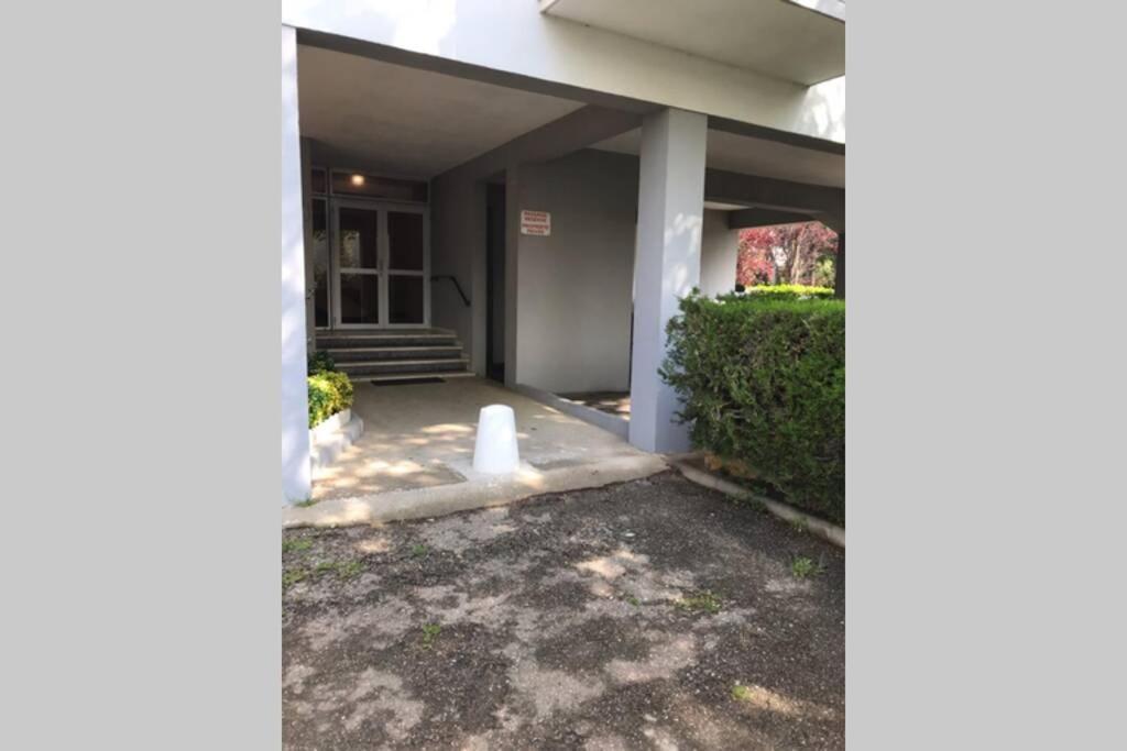 Bel Appartement Avec Vue Et Parking Prive Béziers Exterior foto